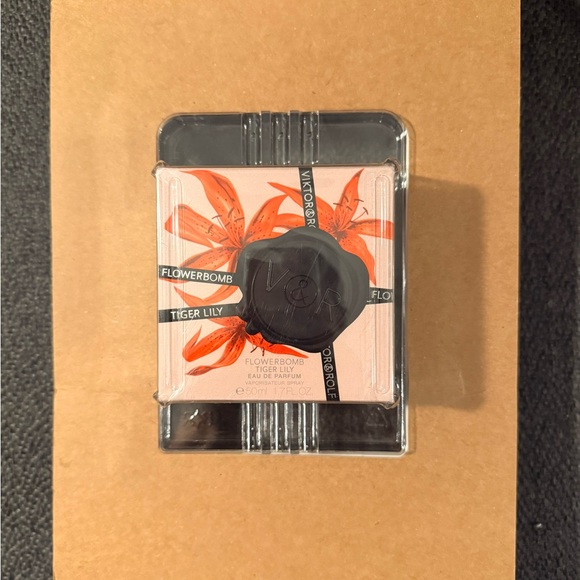 Fragrance sale - Picture 6 of 9